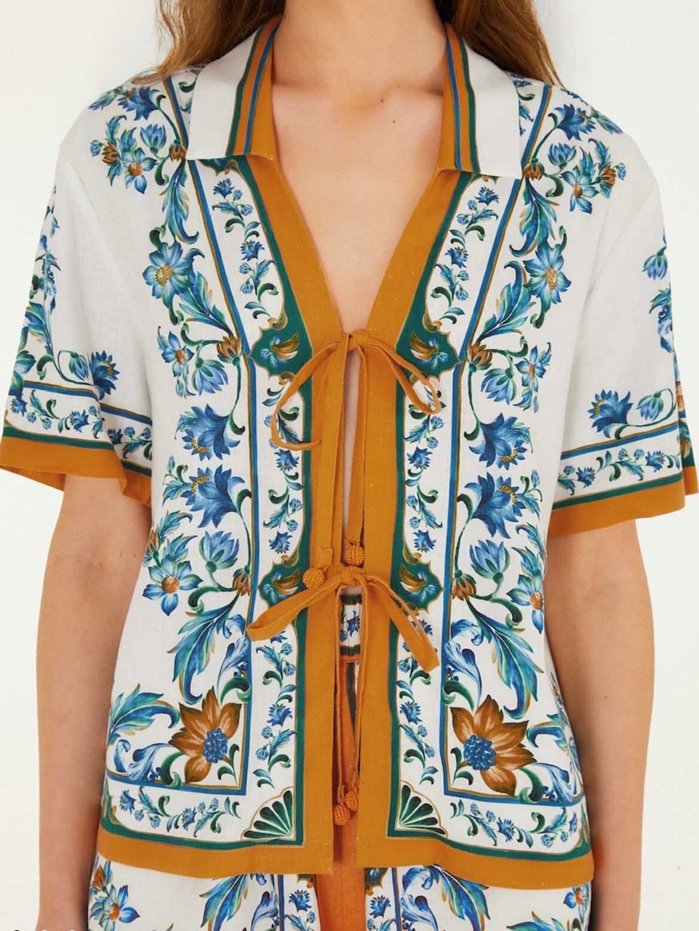 Farm Rio Flora Tile blouse - Picture 2 of 12
